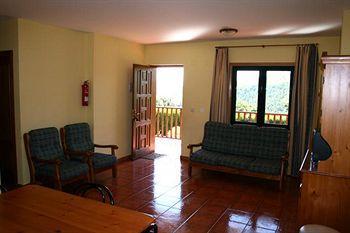 ホテルCasona Rural Los Trobos Villar de Otero エクステリア 写真